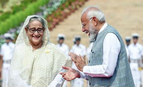 শেখ হাসিনার জন্য ঠিক আর কতদূর যেতে রাজি ভারত?