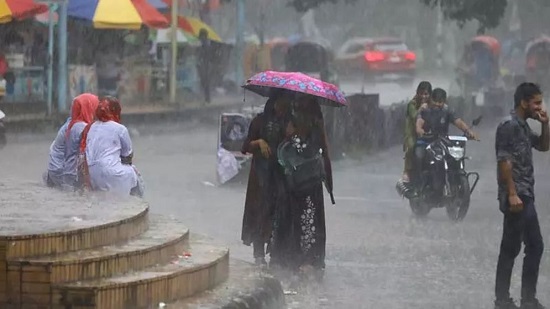 টানা বৃষ্টি নিয়ে নতুন বার্তা দিলো আবহাওয়া অফিস