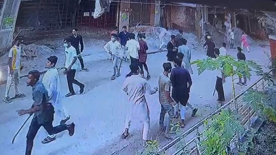 ব্যবসায়ীকে নৃশংস হত্যা, এরই মধ্যে একই কারণে আরেকটি ব্যবসাপ্রতিষ্ঠানে সন্ত্রাসী হামলার ঘটনা