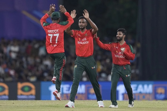শ্রীলঙ্কাকে বড় ব্যবধানে হারিয়ে সিরিজে ঘুরে দাঁড়াল বাংলাদেশ