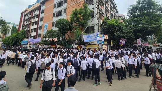 ফের উত্তাল ঢাকা সিটি কলেজ!