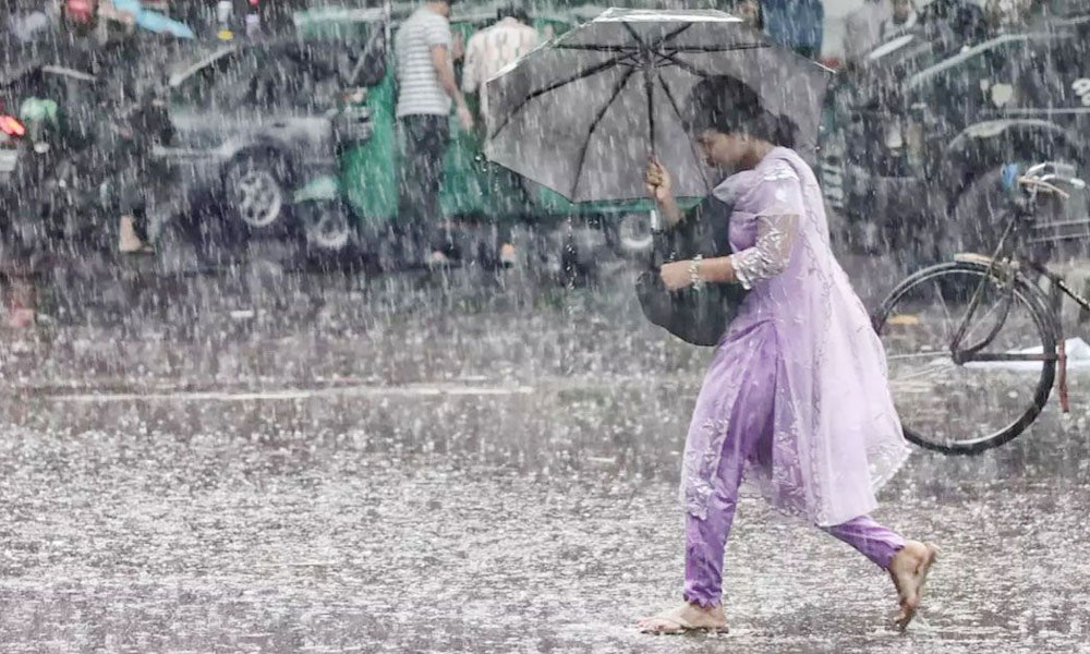 দেশজুড়ে বৃষ্টির আভাস, যা বললো আবহাওয়া অধিদপ্তর।