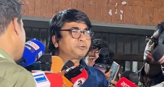 নির্বাচন কমিশনারের পদত্যাগ